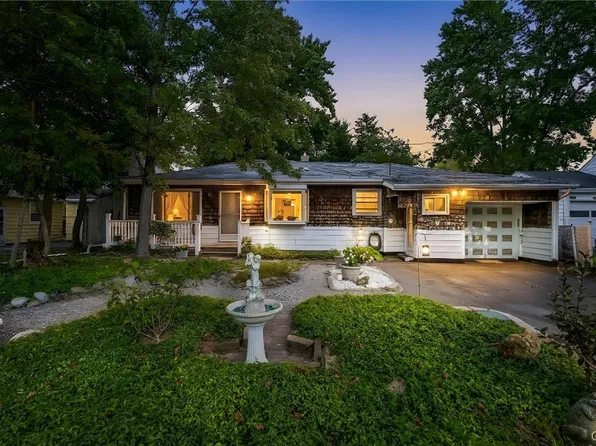9 Donald Pl, Liverpool, NY 13090