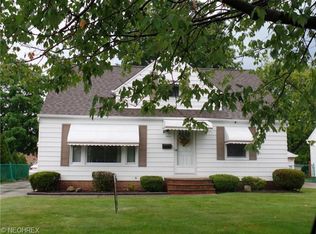 1693 Mayfair Blvd, Mayfield Heights, OH 44124