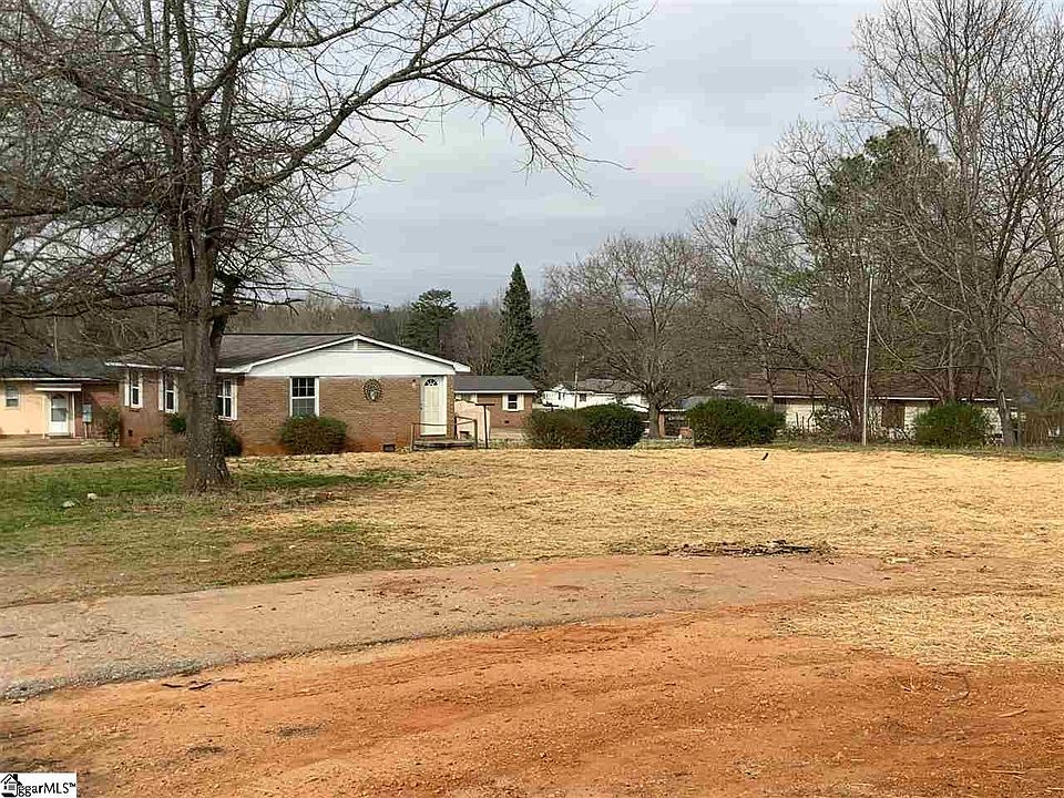 1st image of 10 Benjamin Mays Dr