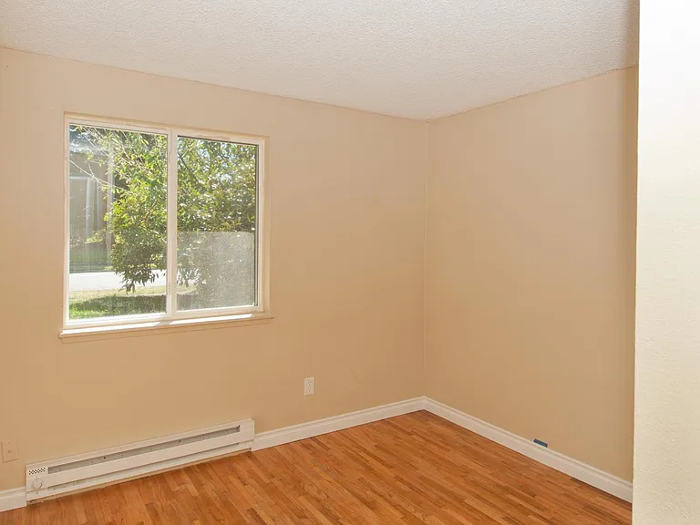 16824 NE 107th St — Photo 12