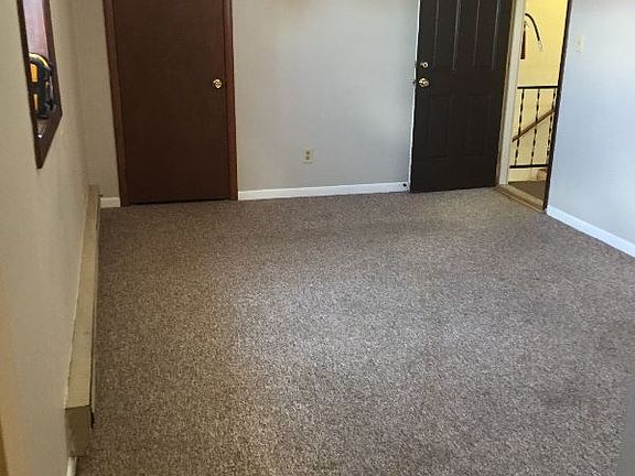 5th image of 114 1/2 N Washington Ave