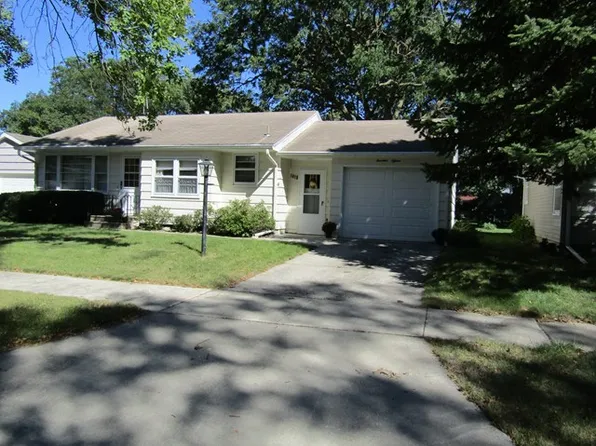 1415 N 23rd St, Fort Dodge, IA 50501