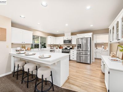 297 Del Valle Ct, Pleasanton, CA, 94566