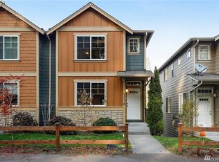 517 E Division St #B, Arlington, WA 98223