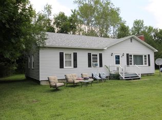 883 Mountain View Dr, Willsboro, NY 12996