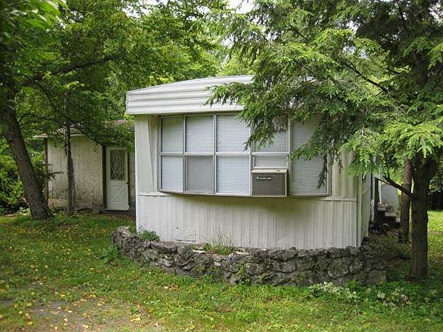 1st image of 80 North Dr