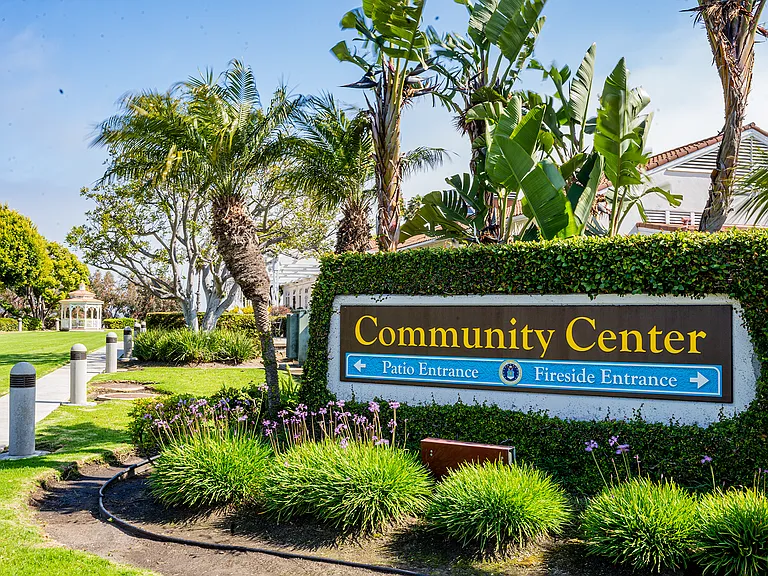 TVC - LA Air Force Base — Photo 39