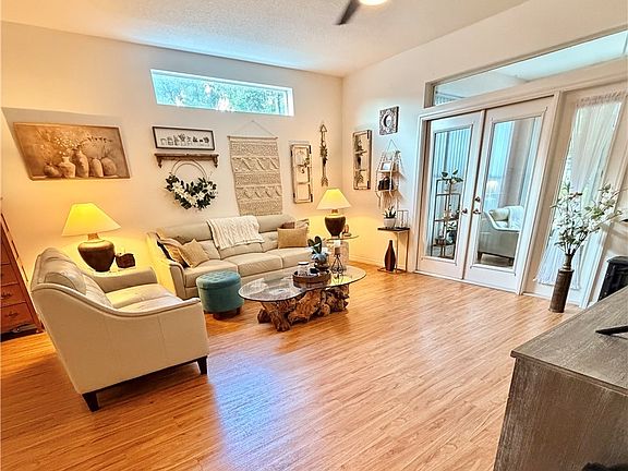 4th image of 3533 S Belgrave Dr