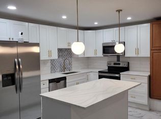 2502 Federal St, Philadelphia, PA 19146