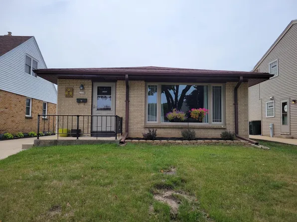 2559 South 94th STREET, West Allis, WI 53227