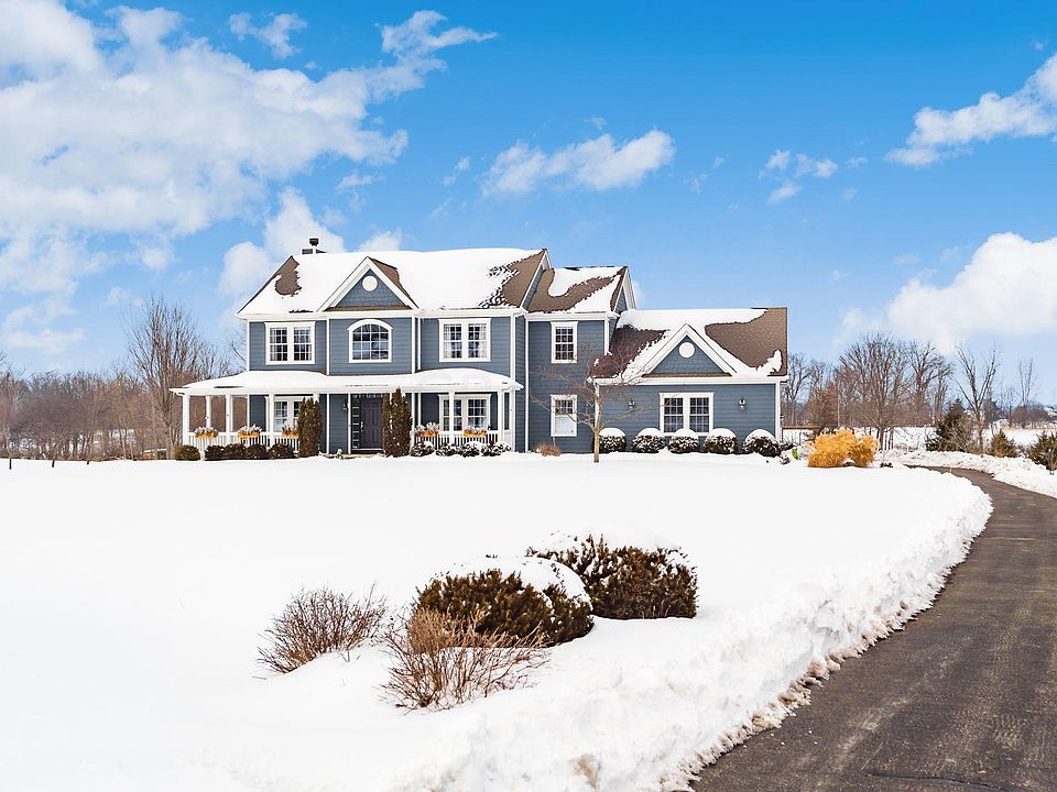1st image of 9510 Stults Farm Dr