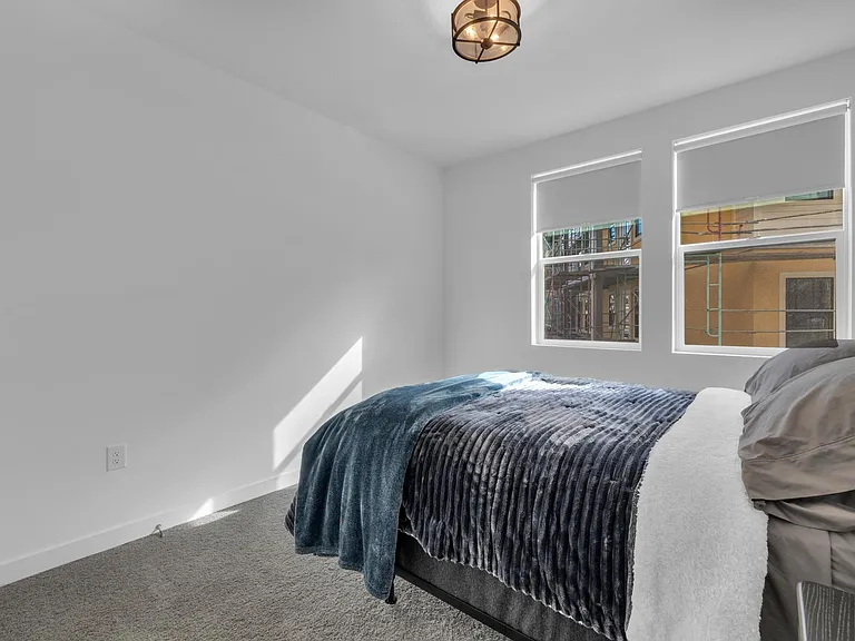 761 W Blue Magic Ln #201 — Photo 11