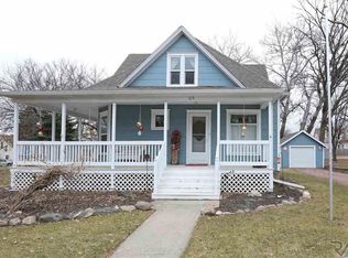 615 N Broadway St, Canton, SD 57013