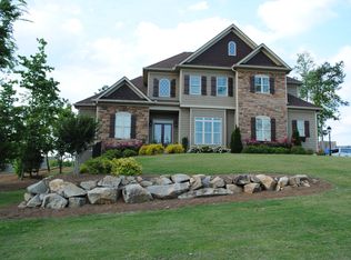 253 Beaumont Farms Dr, Sharpsburg, GA 30277