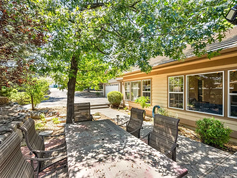 14220 W Windriver Ln — Photo 6
