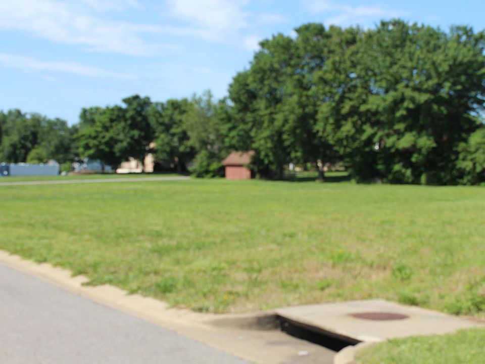 2nd image of 1802 Dew Drop Dr