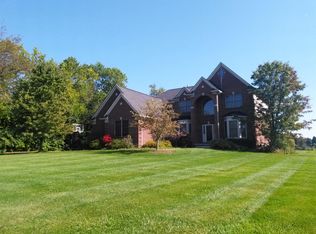 9051 McKendry Dr, Saline, MI 48176