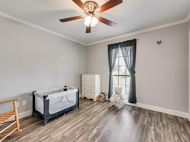 9711 Old Nacogdoches Trl — Photo 20