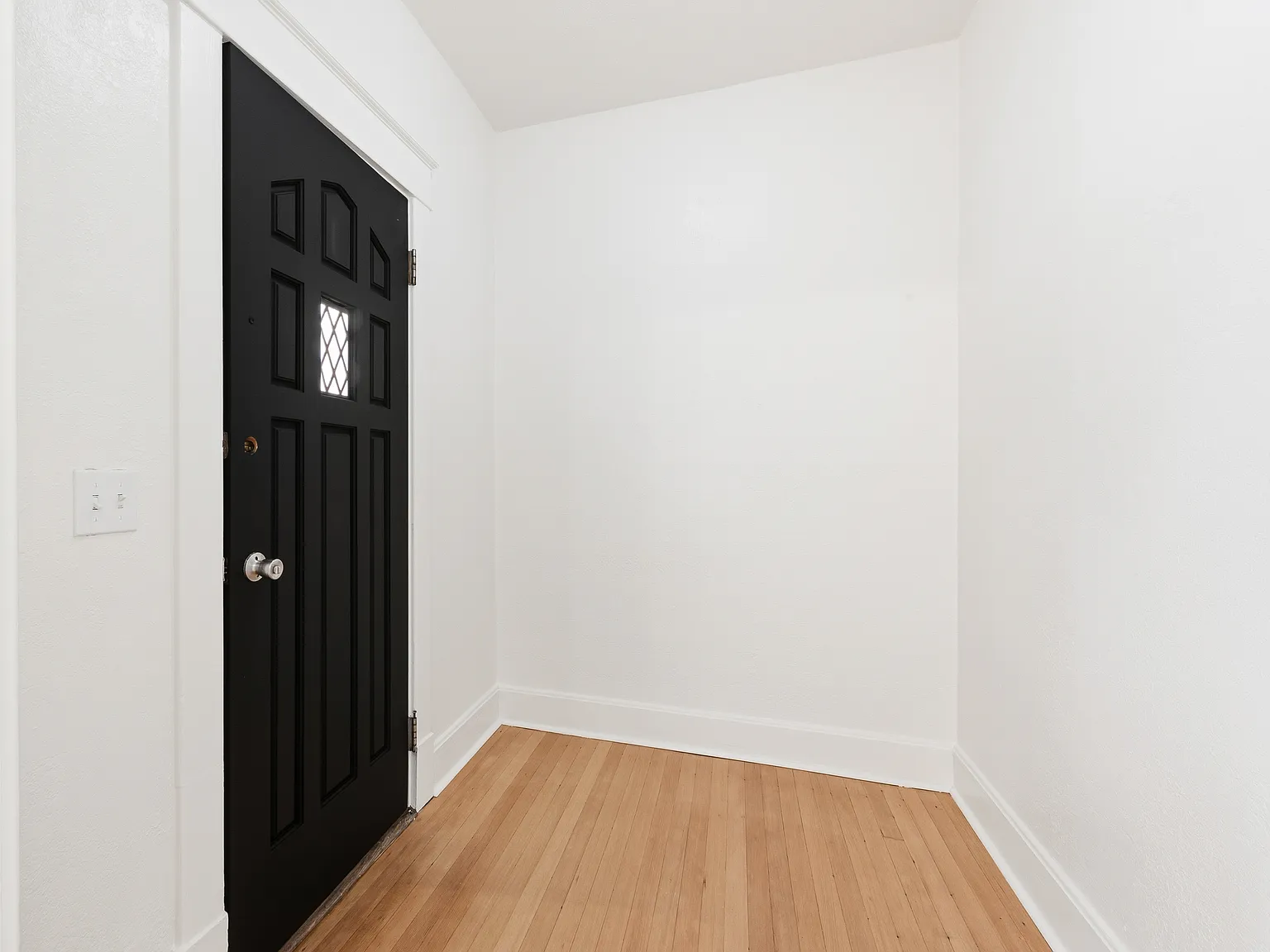 420 S Main St — Photo 2
