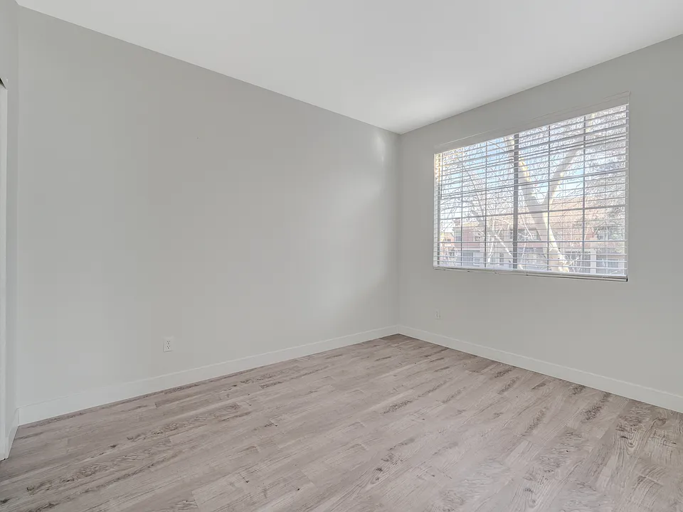 7717 Constanso Ave #204