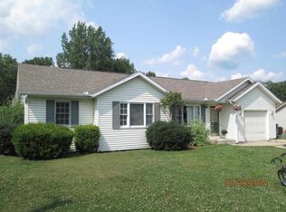 806 Maple Ave, Plymouth, IN 46563