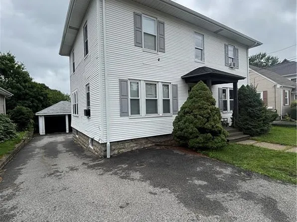 3113-3115 Pawtucket Ave E, Riverside, RI 02915