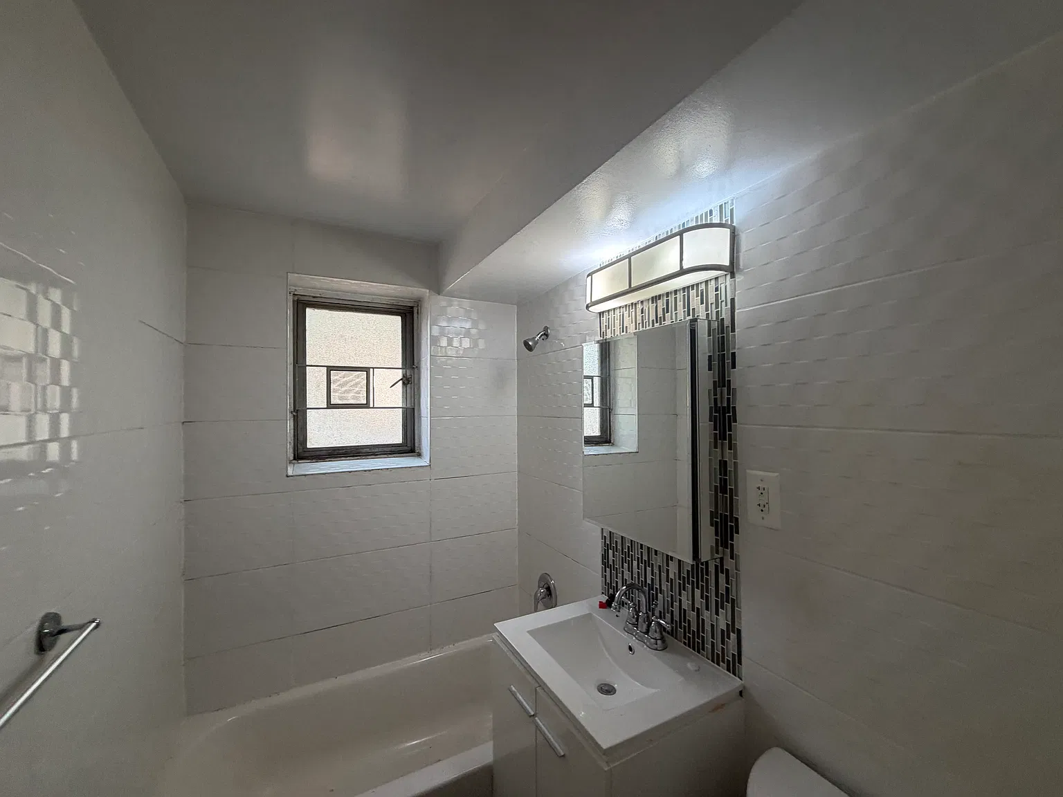 64th Ave, Fresh Meadows — Photo 4