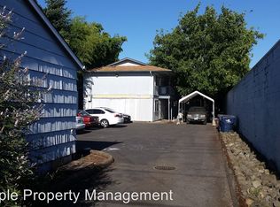 141 16th St APT 4, Springfield, OR 97477