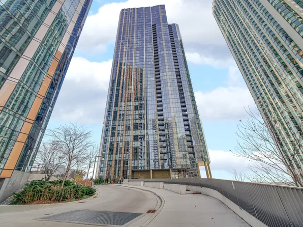 211 N Harbor Dr #1207, Chicago, IL 60601