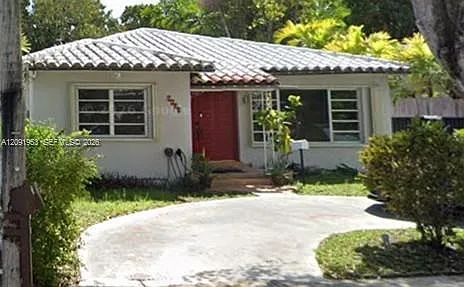 1260 SW 17th St