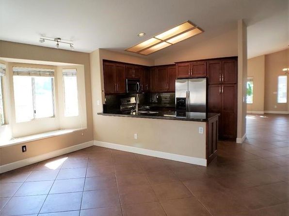 770 Mosaic Cir
