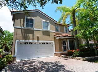 1131 Scarlet Oak St, Hollywood, FL 33019