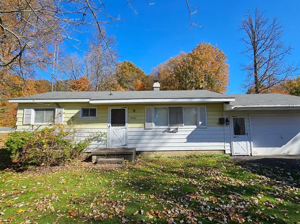 10365 Evelyn Dr, Clio, MI 48420