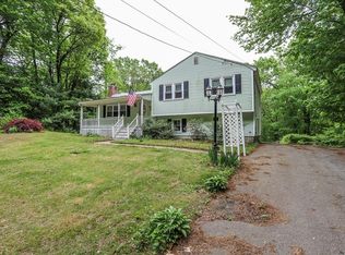 44 Wheeler St, Pepperell, MA 01463