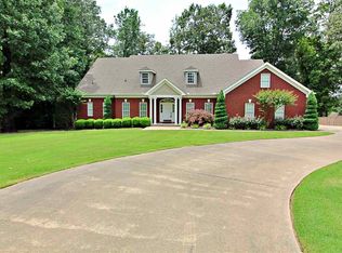 209 E Lawson Rd, Jonesboro, AR 72404