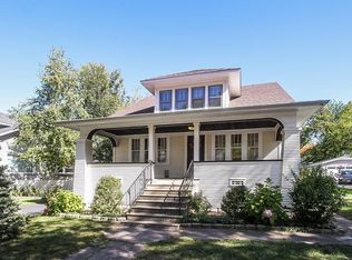 323 N Walnut St, Itasca, IL 60143