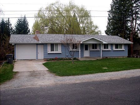 1st image of 840 N Keller Ave