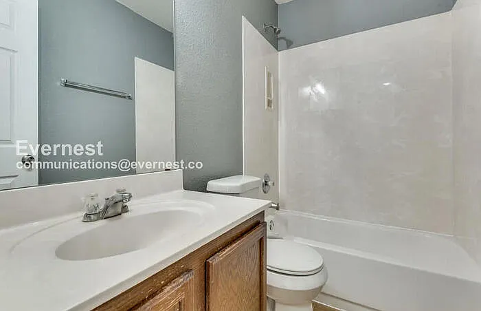 5636 Liberton Ln — Photo 13