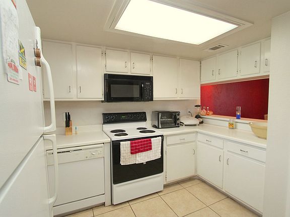 5th image of 600 Montego Bay Ct #600