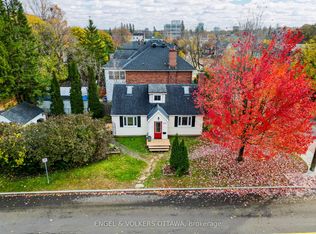 150 Spencer St, Ottawa, ON K1Y 2P9