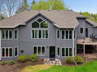9125 Abbywood Rd, Chaska, MN 55318