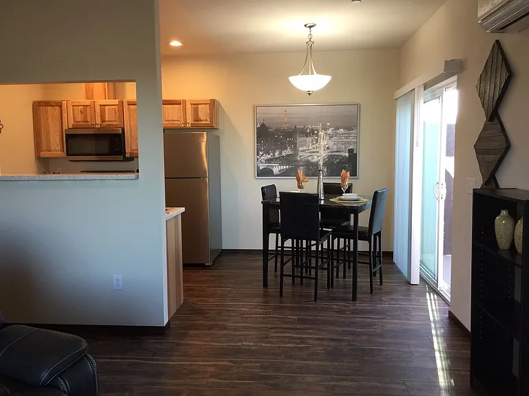 4911 Skyway — Photo 6