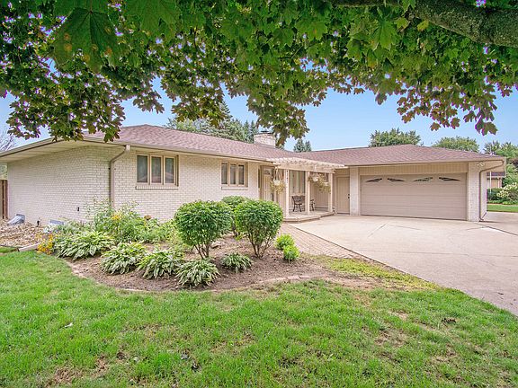 3rd image of 4367 Hart Dr