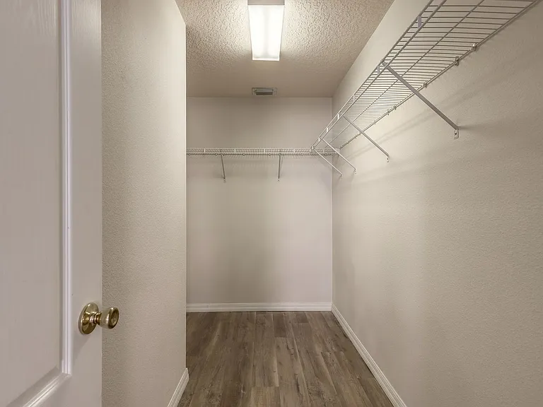 122 Spring Glen Dr — Photo 12