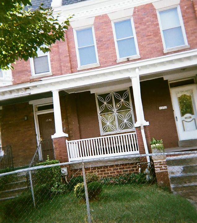 Exterior (Front)