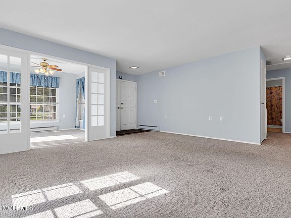 5th image of 549A Mayfair Road
