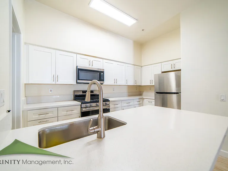 12360 Carmel Country Rd #304 — Photo 3