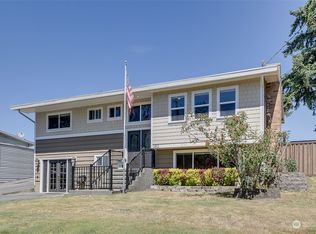1911 201st Pl SW, Lynnwood, WA