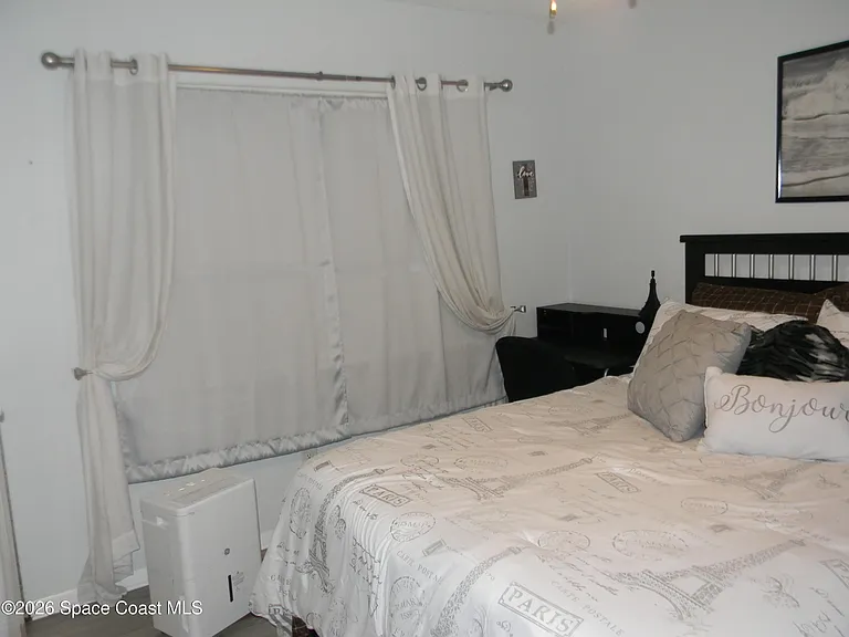981 Sonesta Ave NE #C-103 — Photo 6