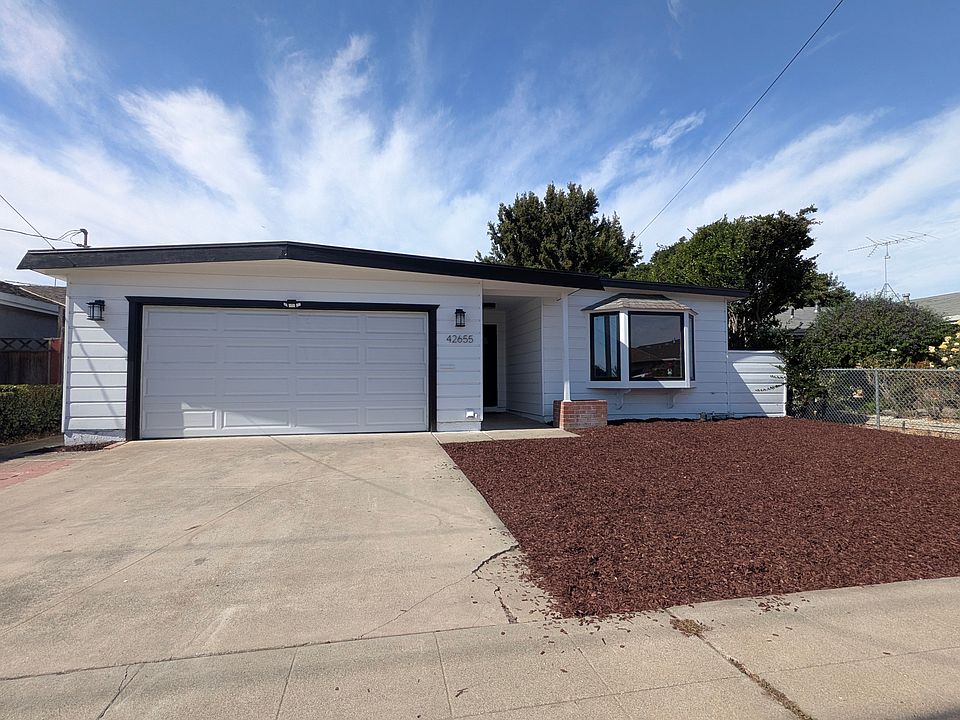 1st image of 42655 Charleston Way